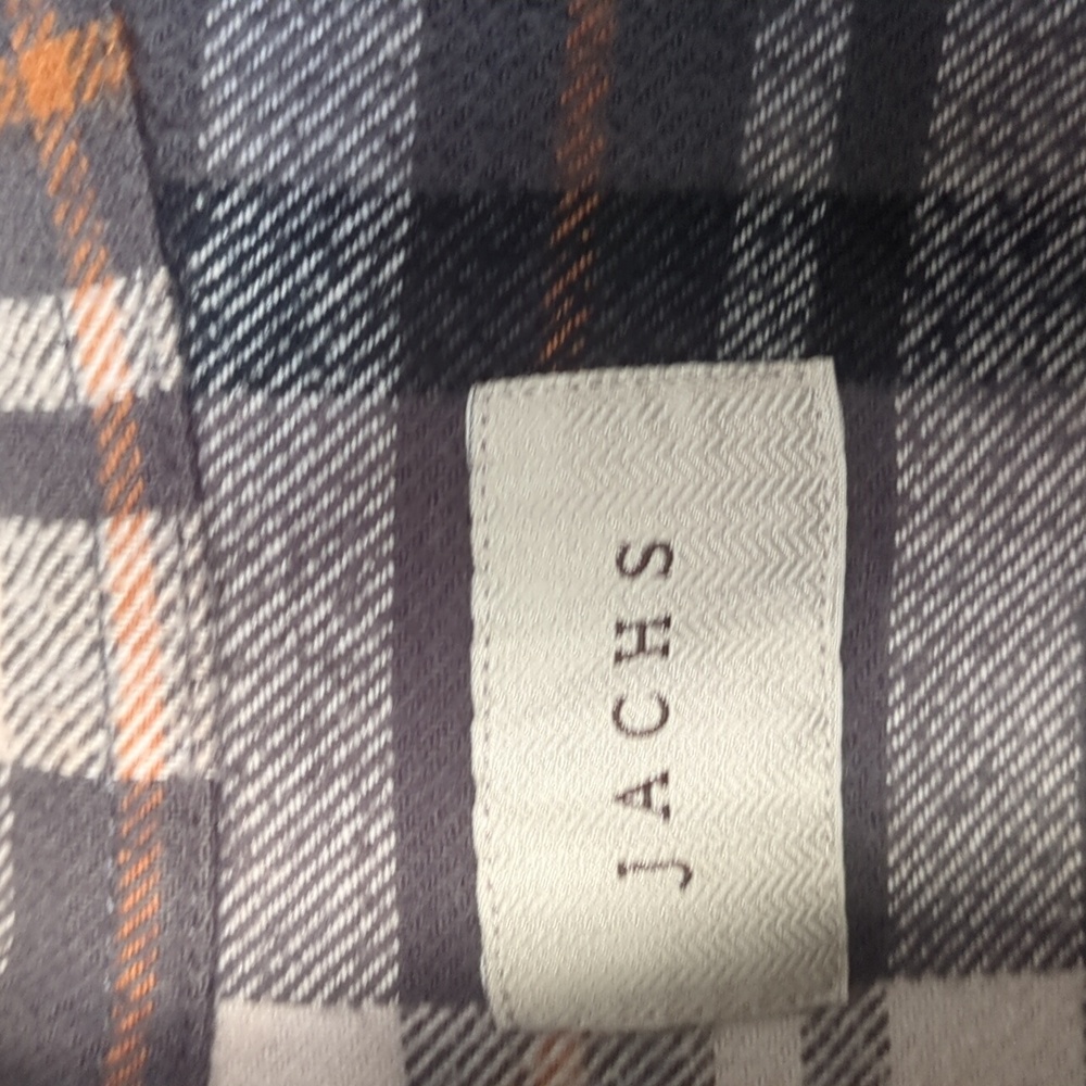 Flannel - Picture 2 of 7